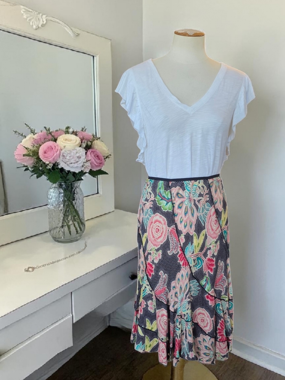 Loco Lindo Floral Bias Cut Panel Skirt Retro Inspired Flowy Ruffle Hem Womens M